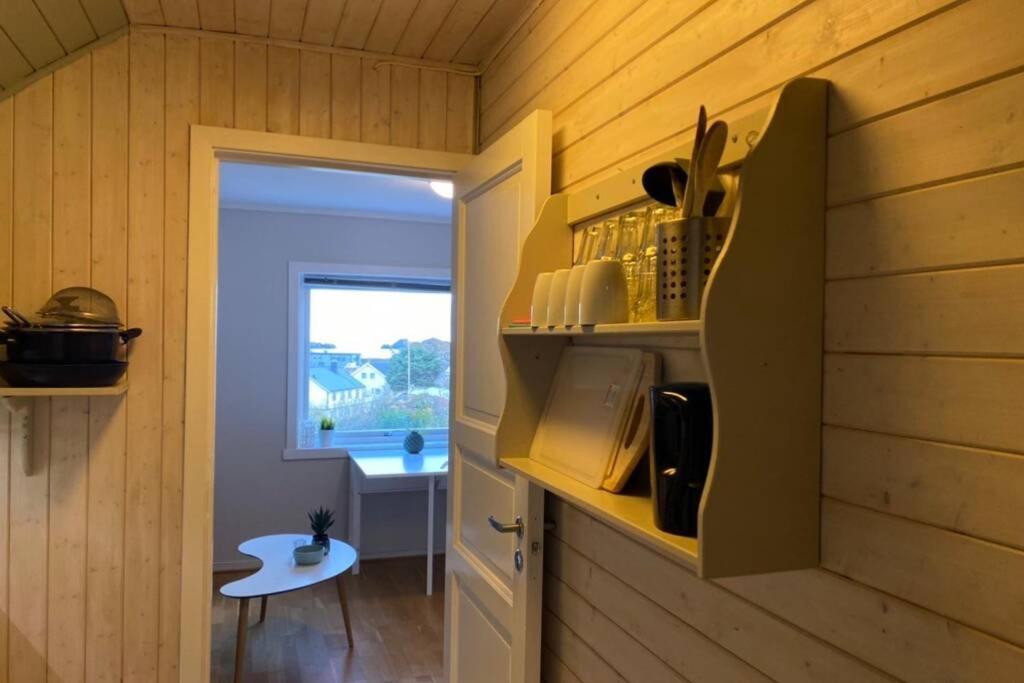 Koselig Leilighet Sentralt I Svolvaer 아파트 외부 사진
